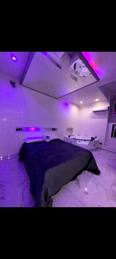 Hotel do amor Moya Suites *