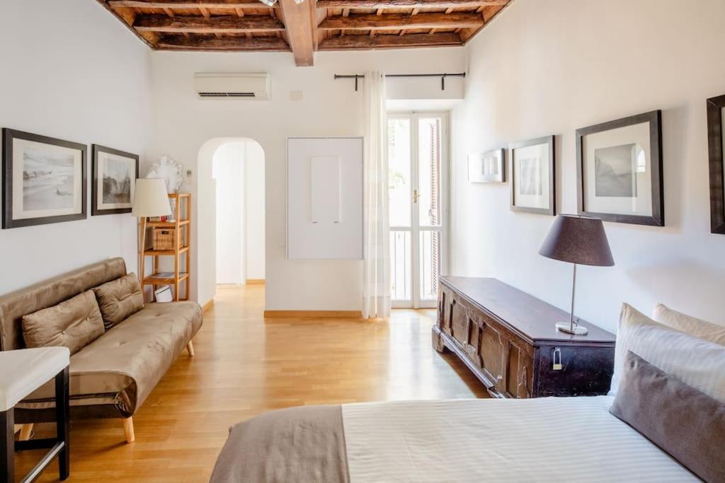 Domus Paolina Apartment Rom