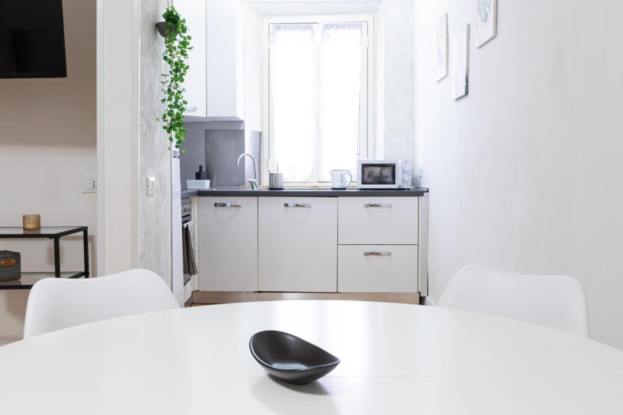 Mosaic Trastevere Silver - Collection Apartment Rome