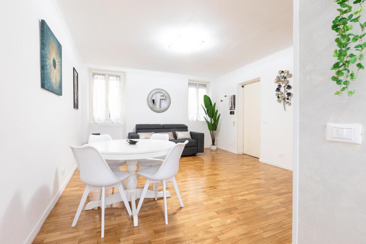 Apartment Mosaic Trastevere Silver - Collection *