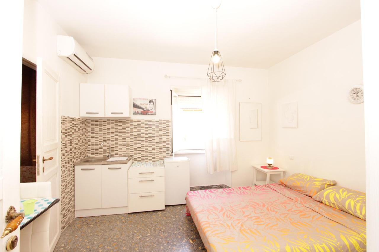 Pacinotti Studio Quarto em Acomodações Particulares Roma