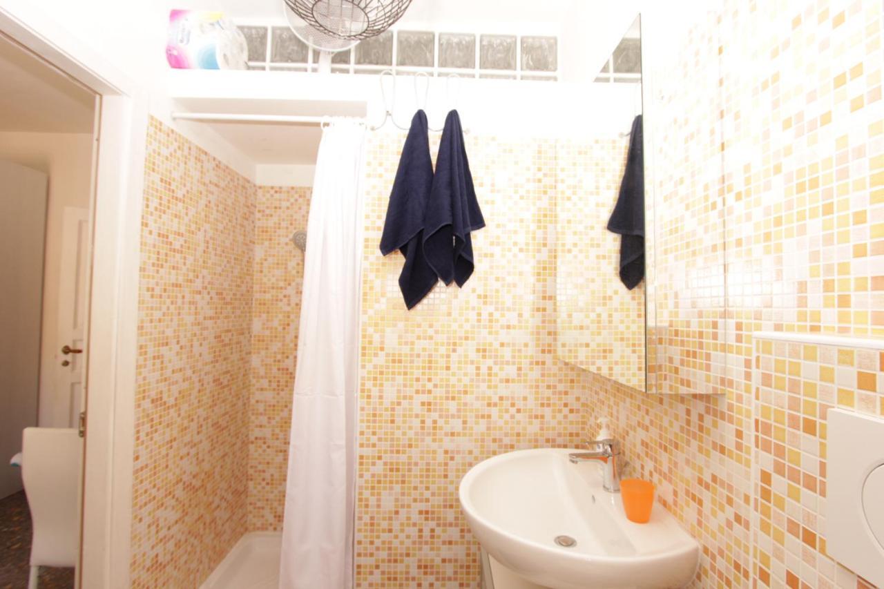 Quarto em Acomodações Particulares Pacinotti Studio