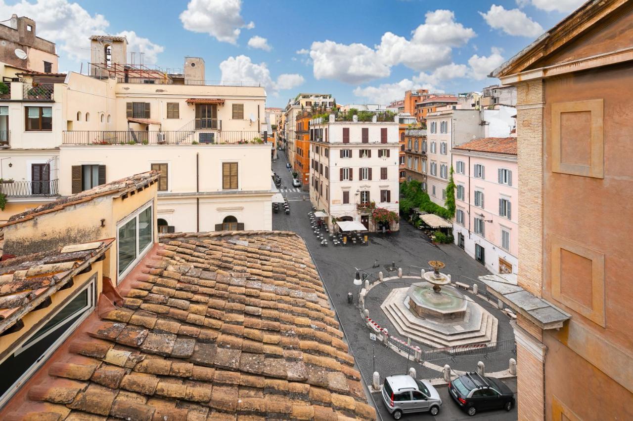 Rooftop Colosseum * Roma