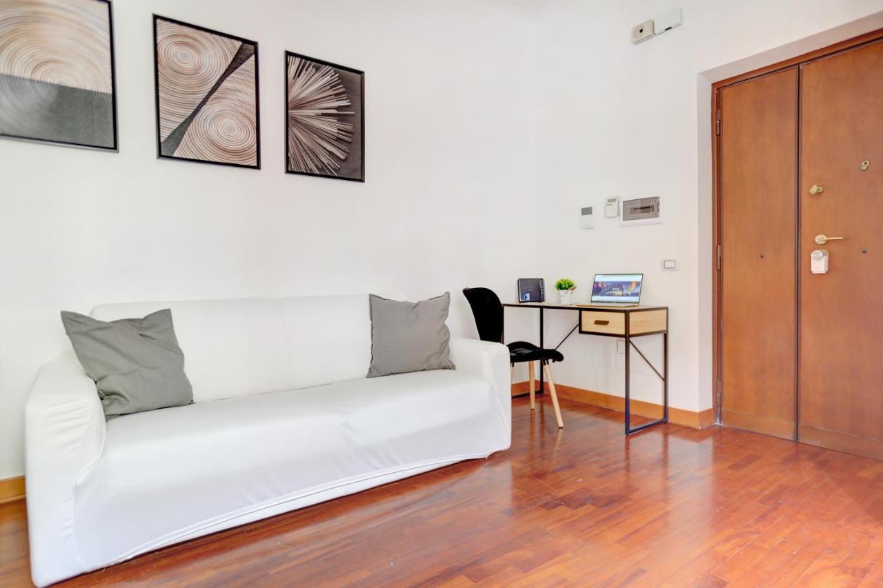 Apartamento Colosseo Park - And