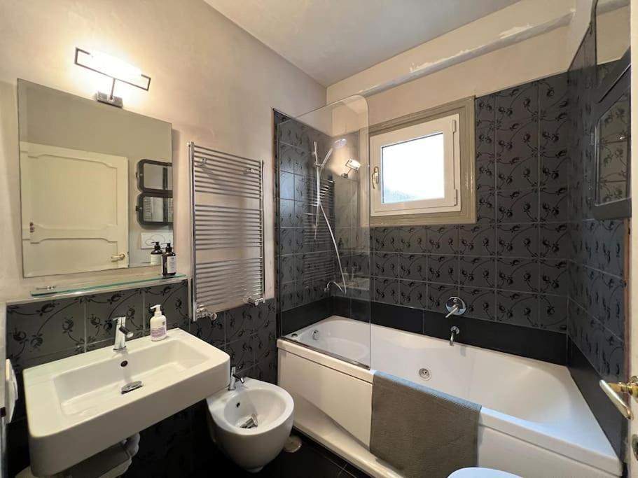Appartamento Giglio Penthouse And Terrace *