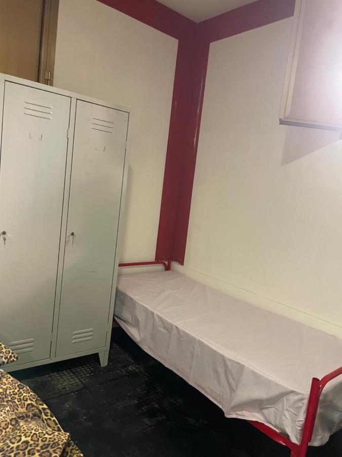 Hostal Garbatella Albergue *