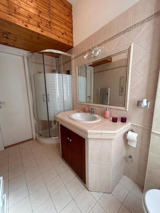 Bucaneve House Apartamento *