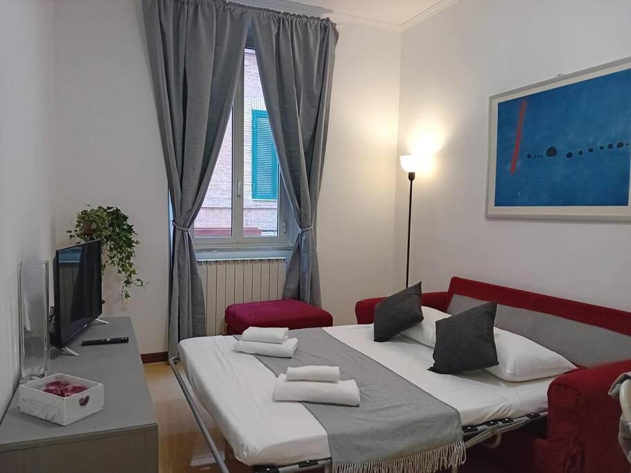 Apartment Vatican Elvira 2 *