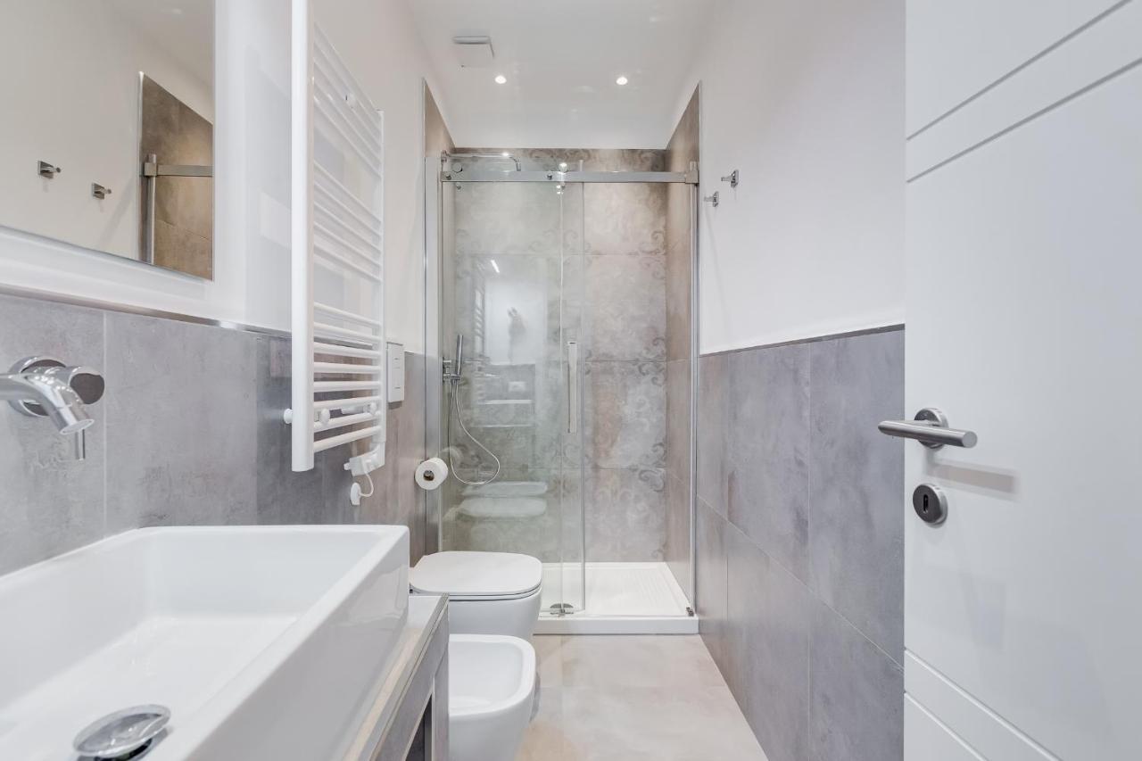 Colonna Luxury * Roma