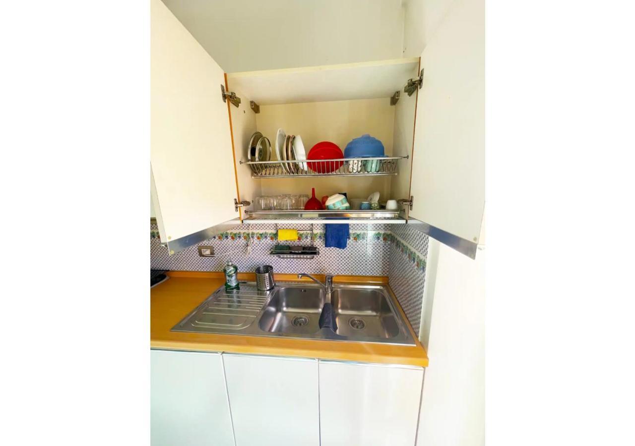 Cozy Casetta - Bright And Near Metro C Apartamento Roma