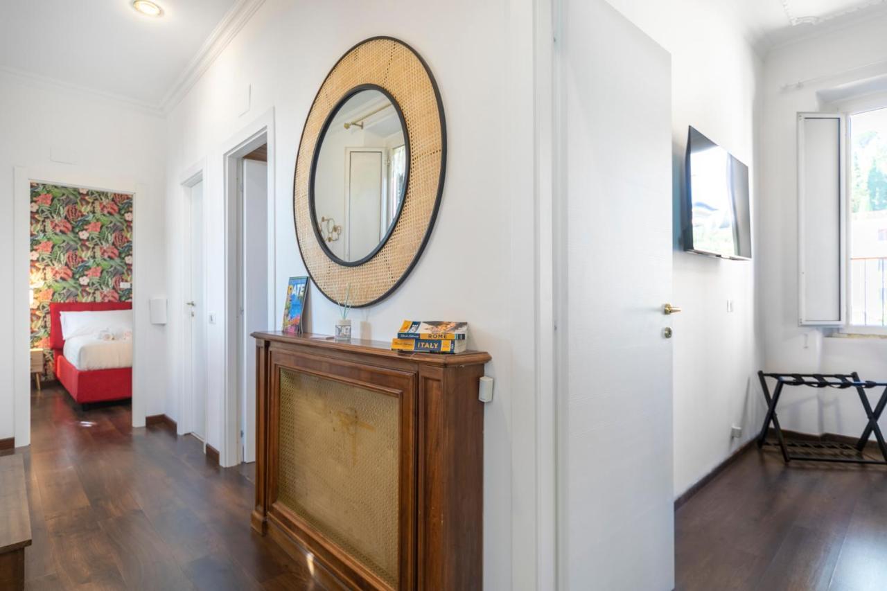 Luxury Penthouse In Trastevere * Roma