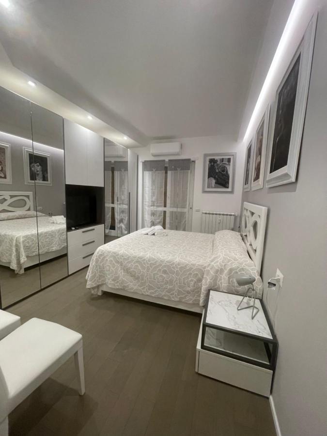 Leilighet Eur Baldovinetti Luxury Vicino Ifad, Huawei, Eni, Zte, Unilever, Siemens, Open Fiber *