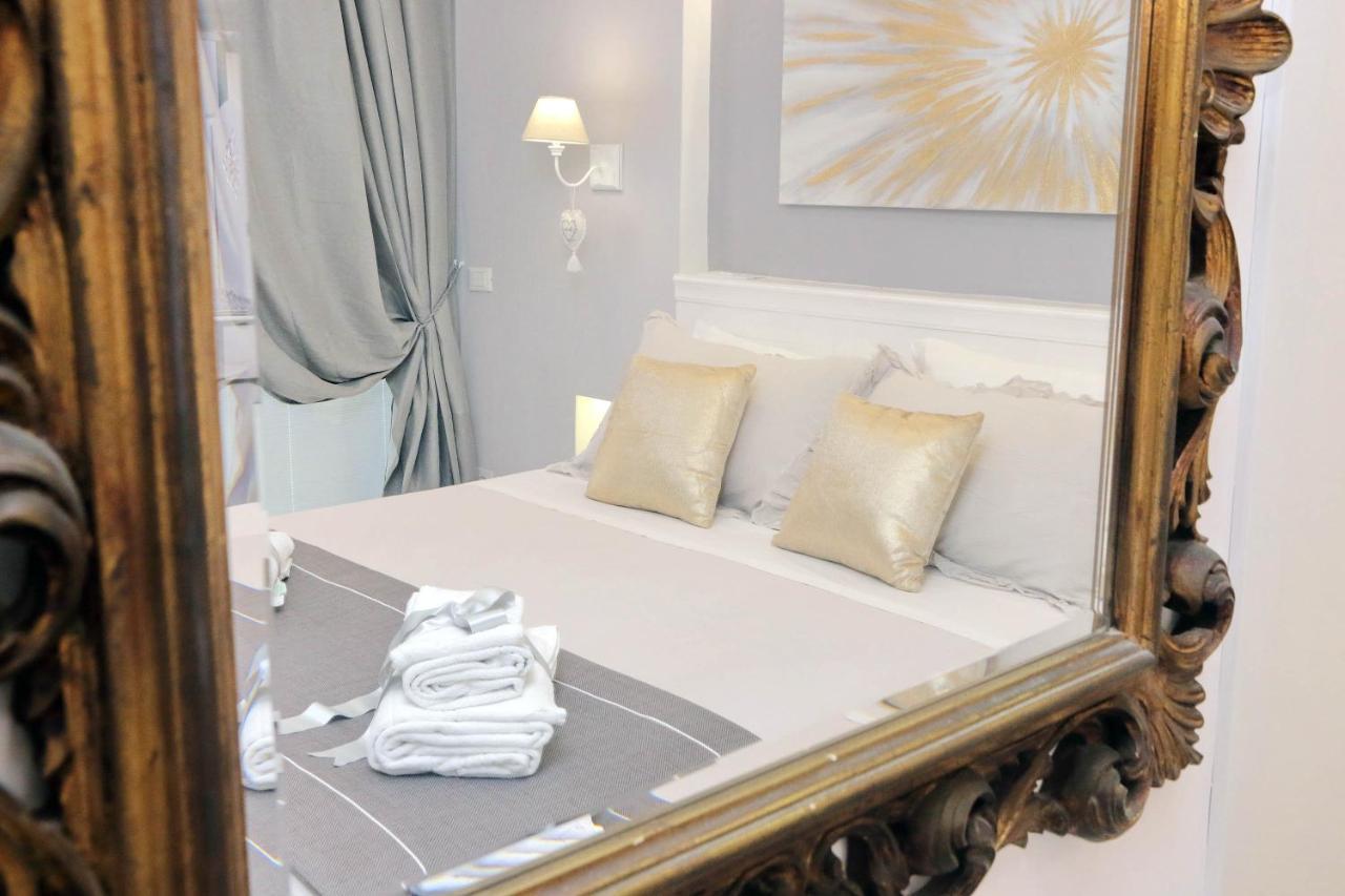 Roman Holiday Suites * Rome