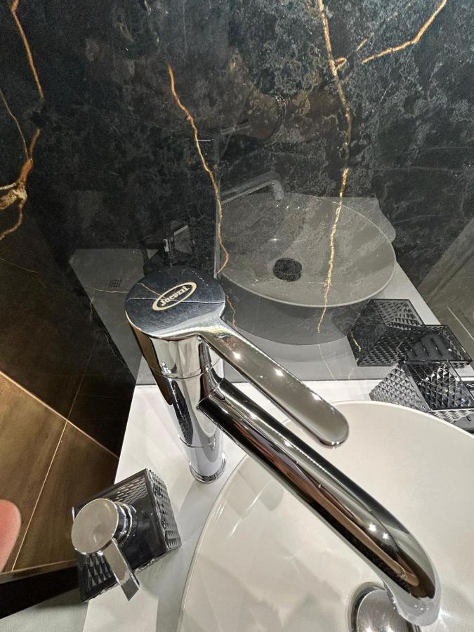 Alojamento de Acomodação e Pequeno-almoço Nostra Luxury