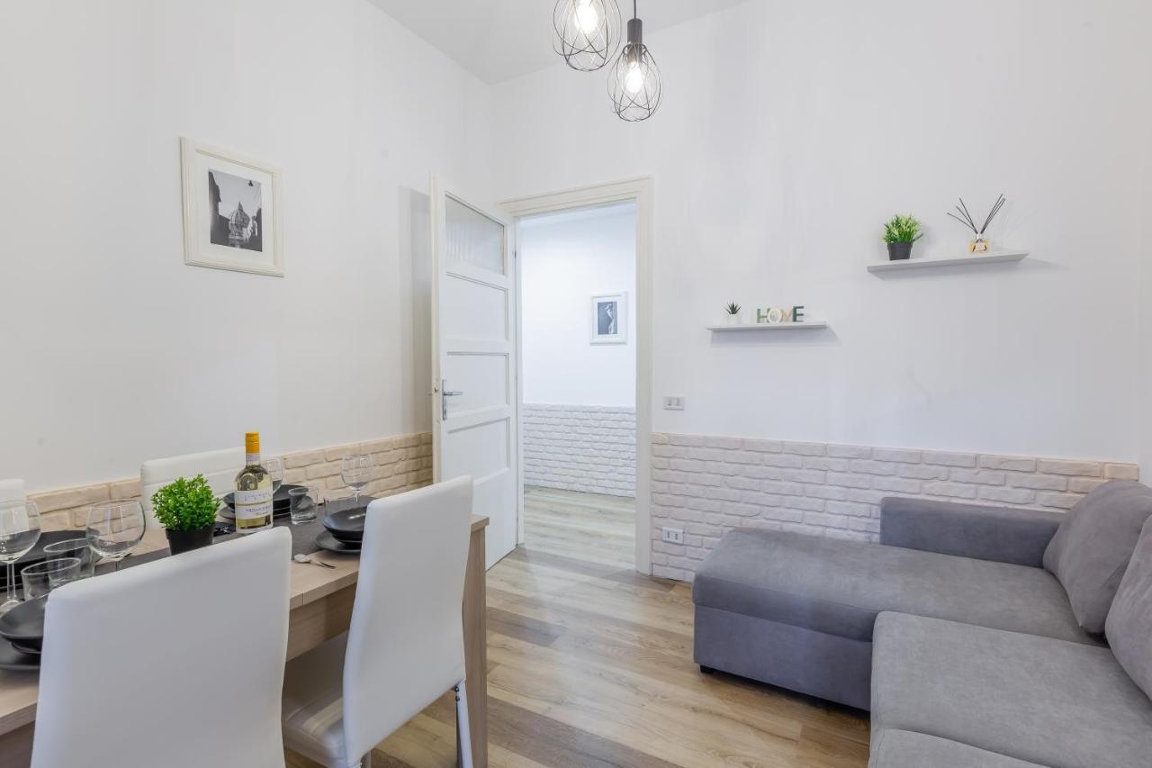 Imperium House - Con Giardino Privato, 3 Minuti Da Metro Piazza Bologna, A-c, Apartment Rome