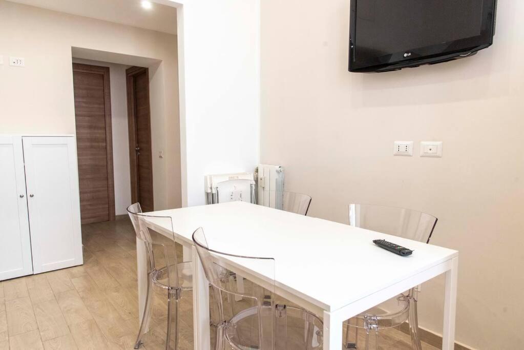 Apartment Domus Viola In San Giovanni Rome