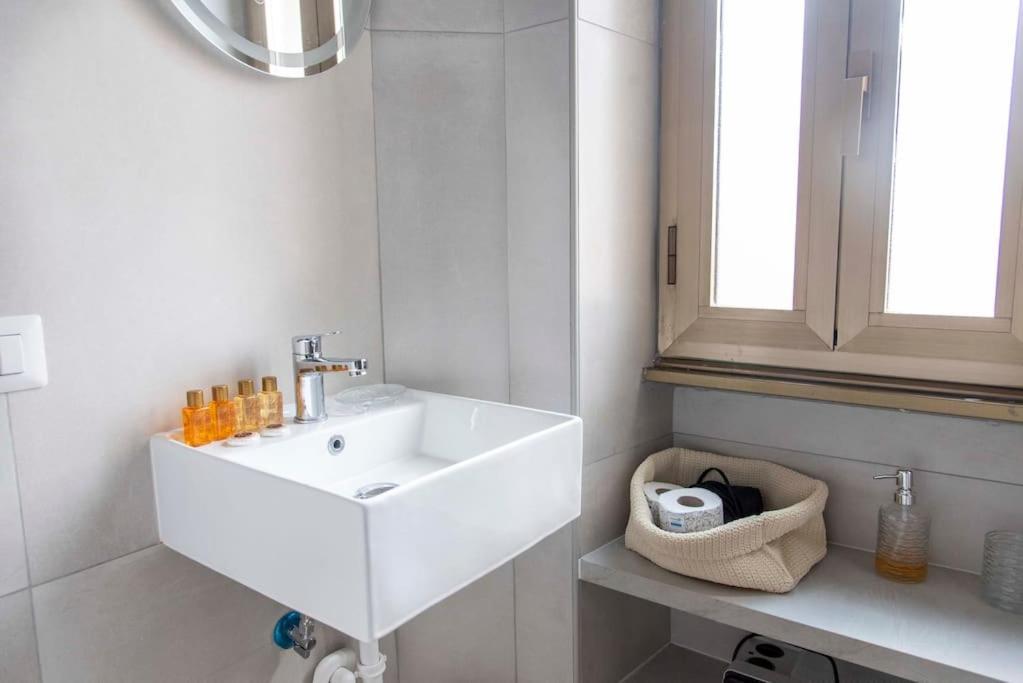 Apartment Domus Viola In San Giovanni Rome