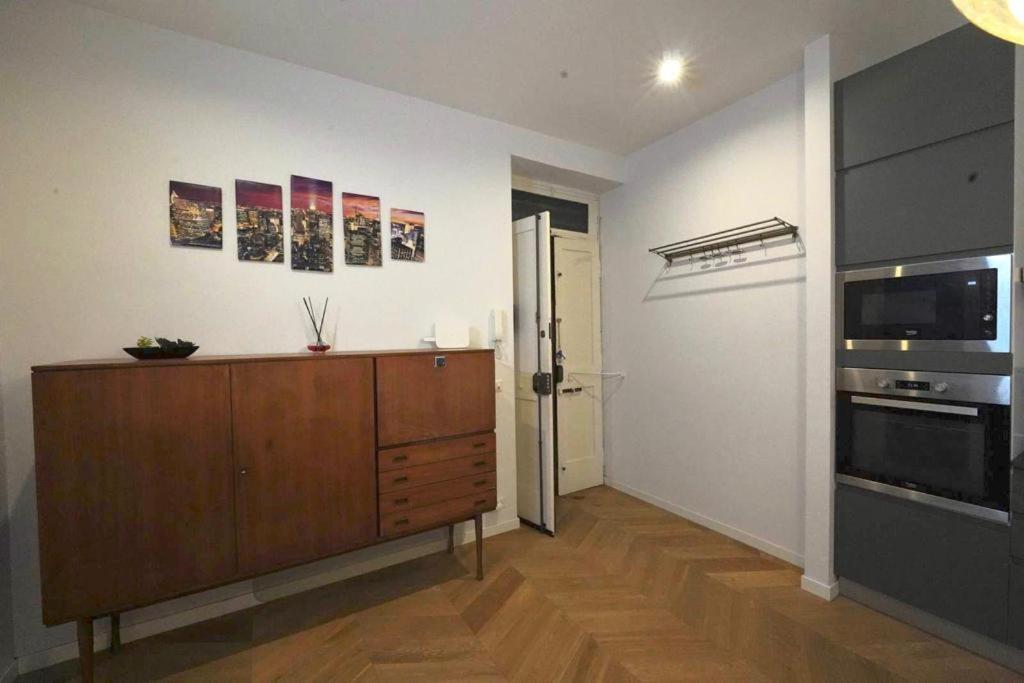 Near Termini Station Apartment Rom