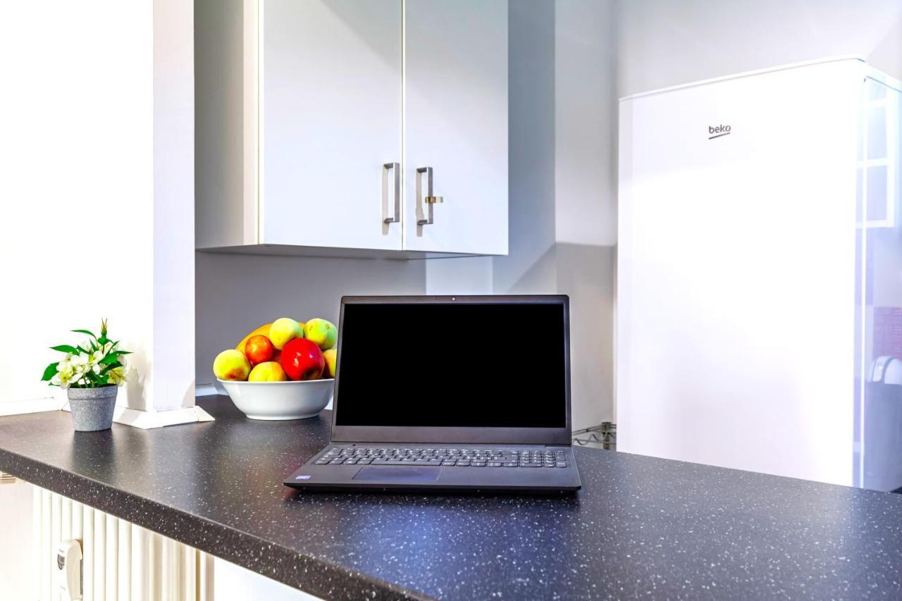 Hostly - Sant'orsola Apartamento Roma