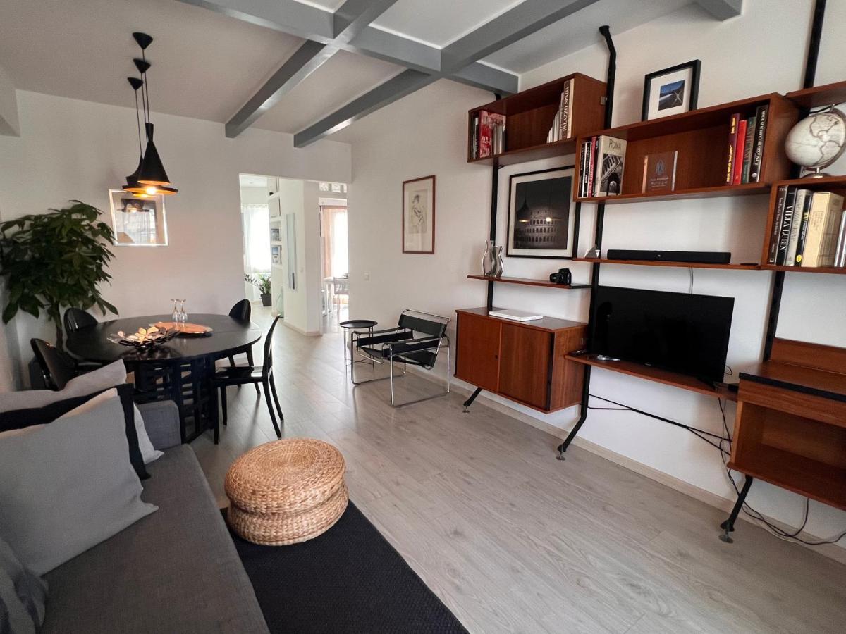 Loft29 Design Near The Vatican Apartment