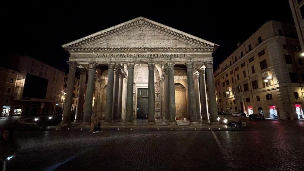 Ele Pantheon * Roma
