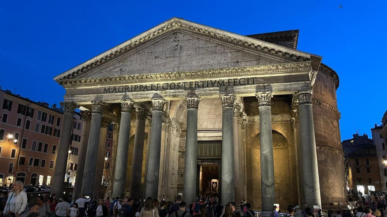 Ele Pantheon Apartamento