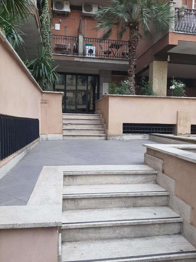 Loft Shabby Chic Con Vista Vicino Al Vaticano Appartamento Roma