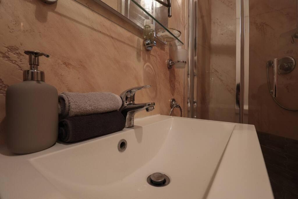 Termini Treasure - Elegant Retreat