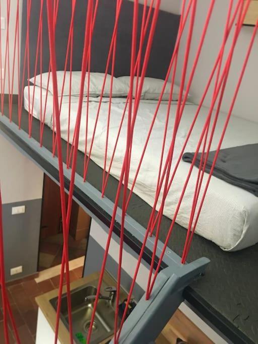 Artist Studio Apartment Rom