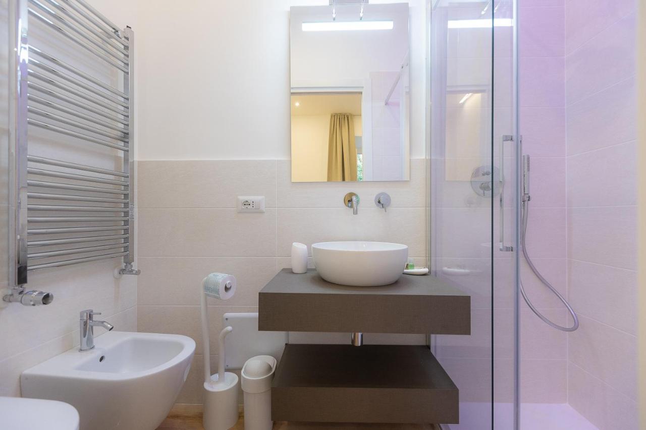 Colosseum Holidays - Three-bedroom Apartment