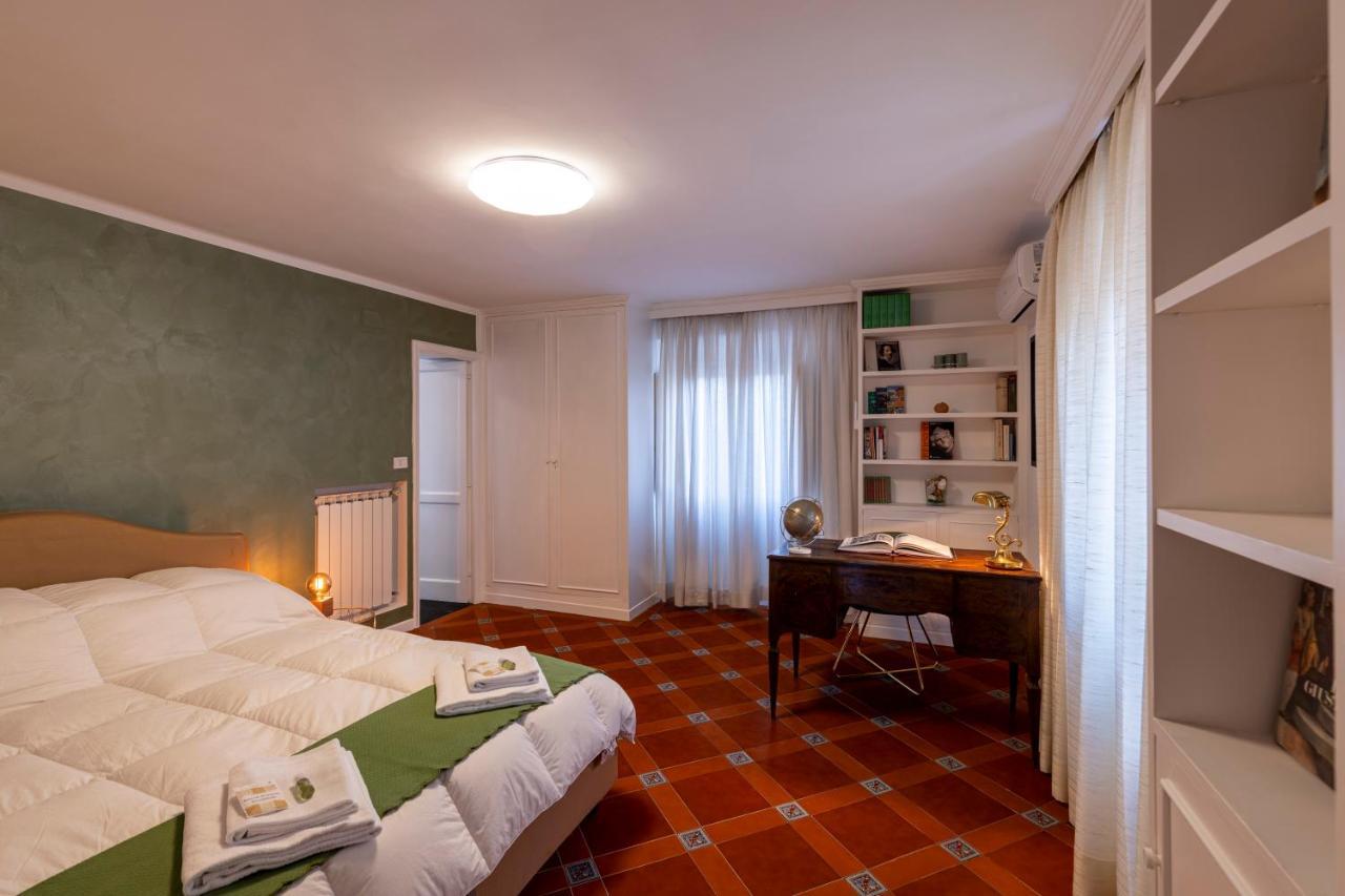 Parlamento Luxury Apartment Rome