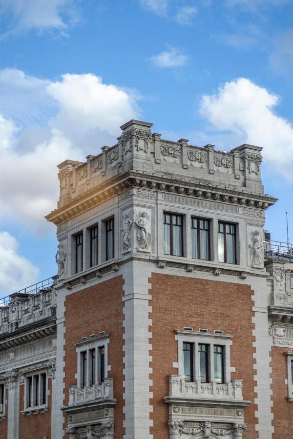 Parlamento Luxury Apartment