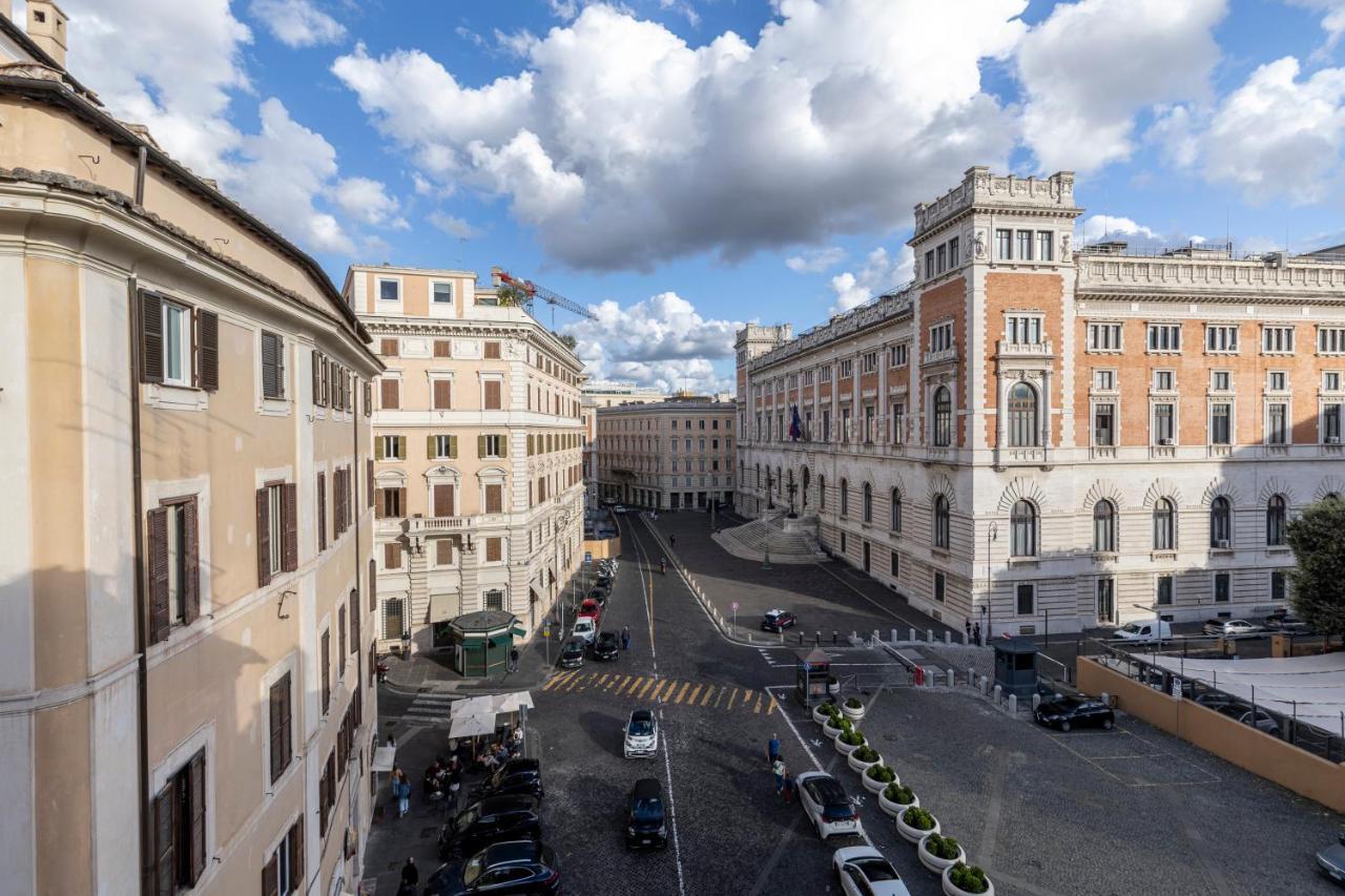 Parlamento Luxury Apartment *