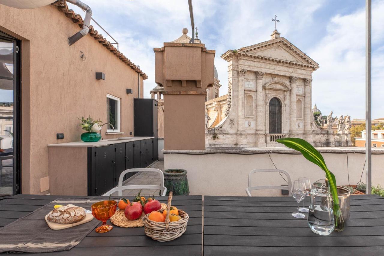Iflat Navona's Penthouse With Stunning View Roma