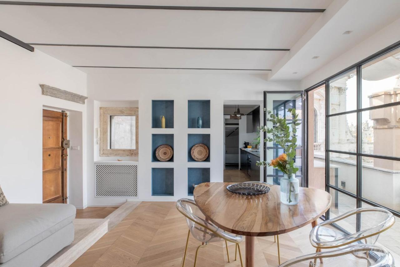 Iflat Navona's Penthouse With Stunning View * Roma