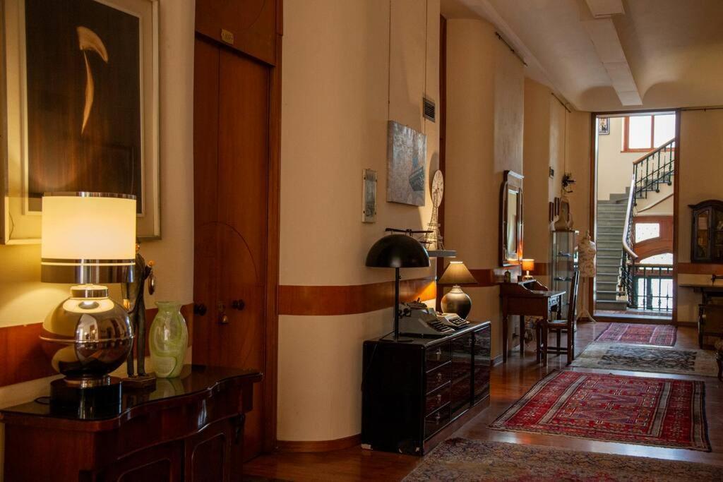 Appartamento Marignoli Loft Near Borghese, Explore *