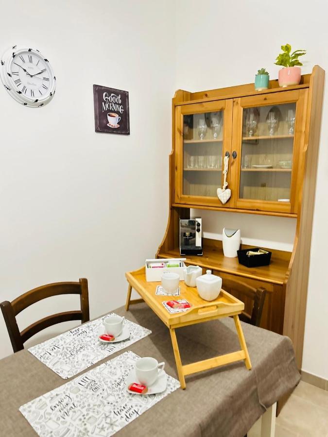 Da Mauro & Michela 1 - Cozy - 5 Min Metro C Apartamento *