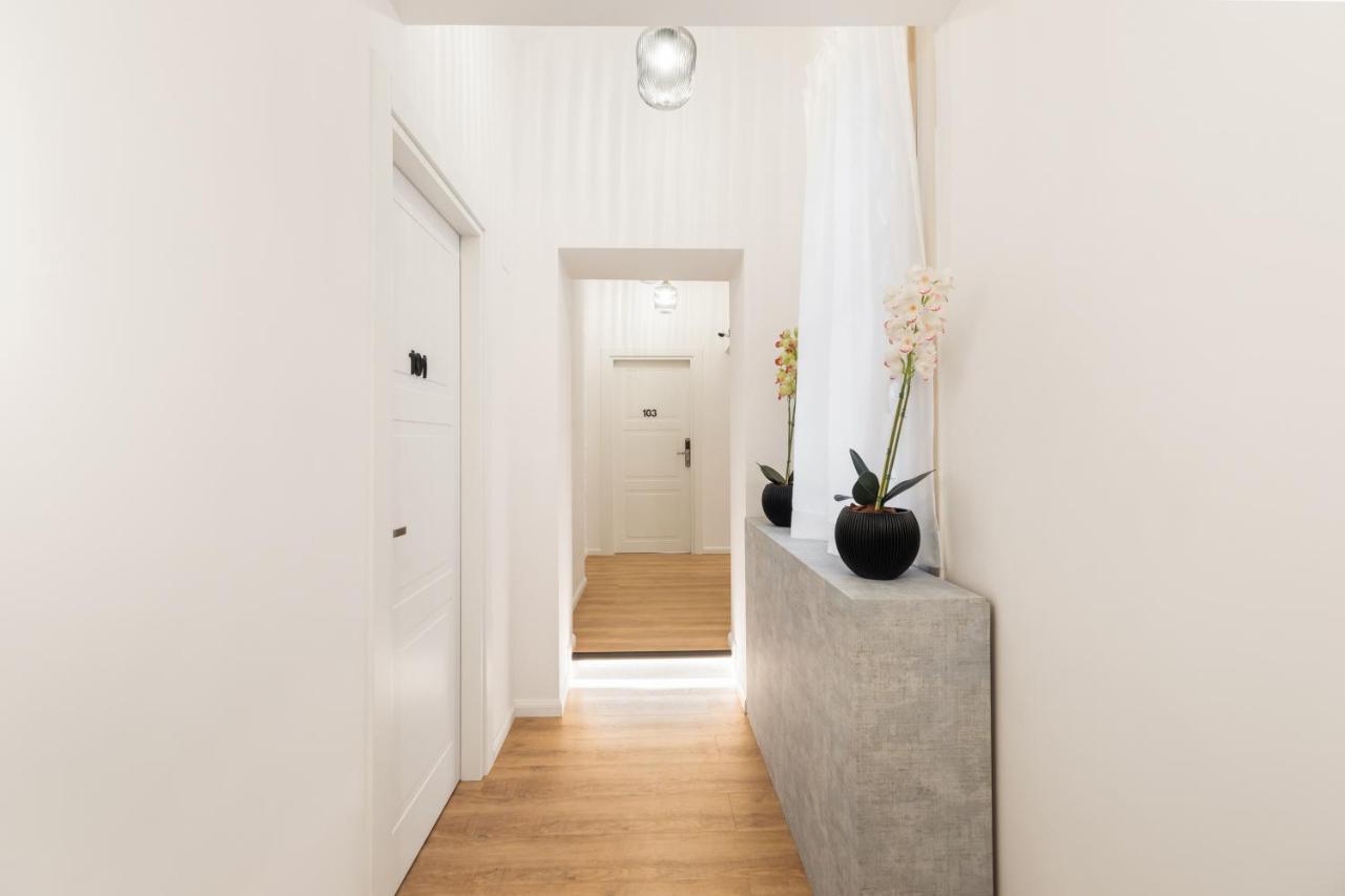 Adelante Piazza Bologna Bed & Breakfast Roma