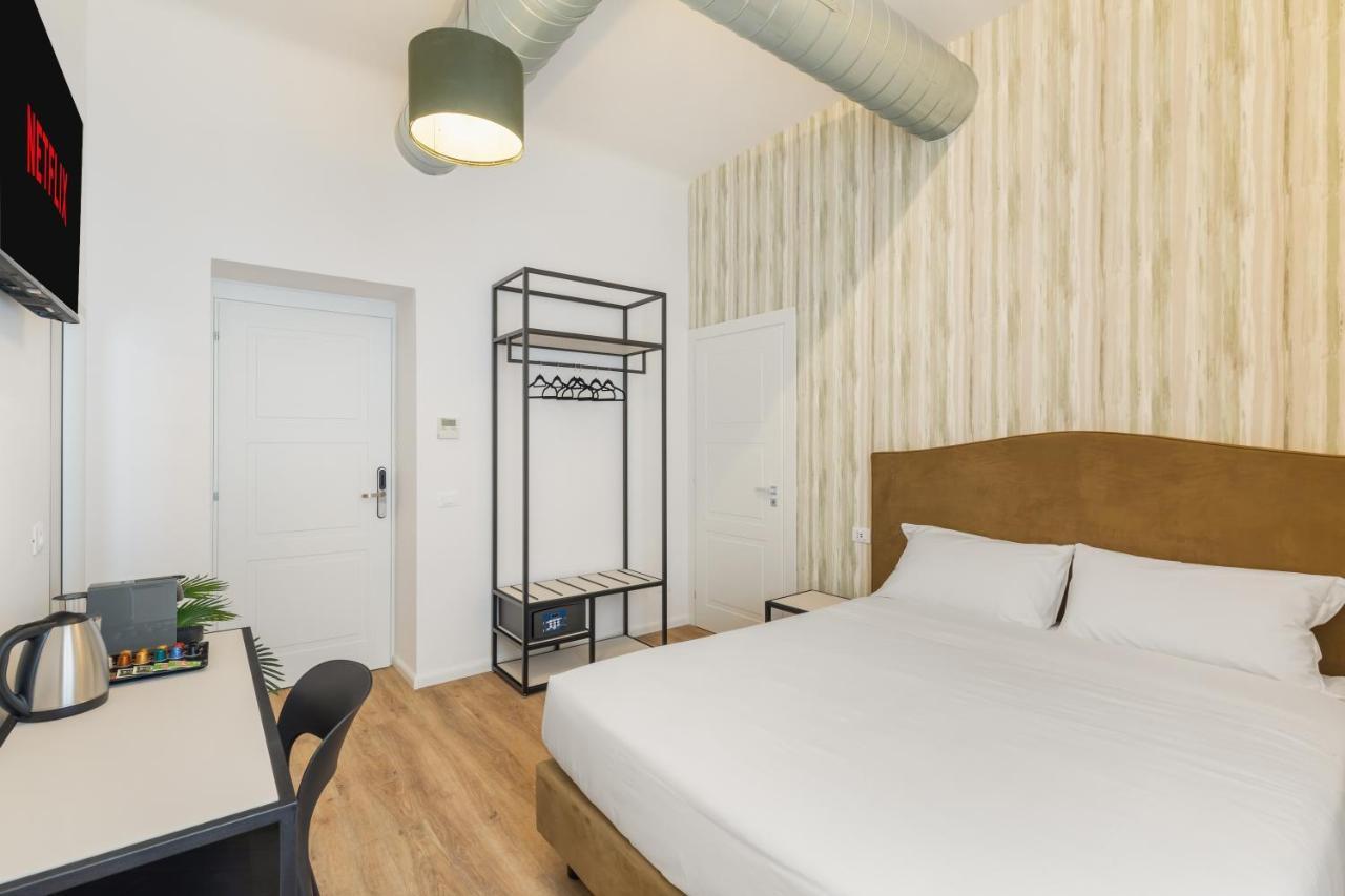 Bed & Breakfast Adelante Piazza Bologna