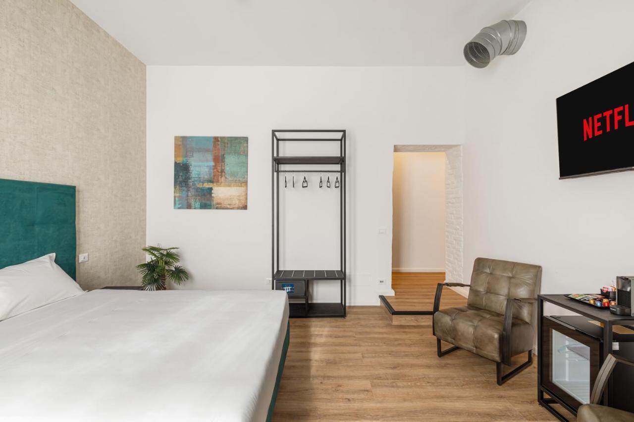 Adelante Piazza Bologna Bed & Breakfast
