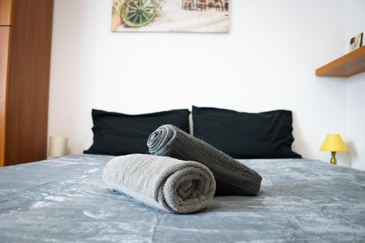Apartment Nonna Pina Moderno Vicino Metro Awifi,netflix Rom