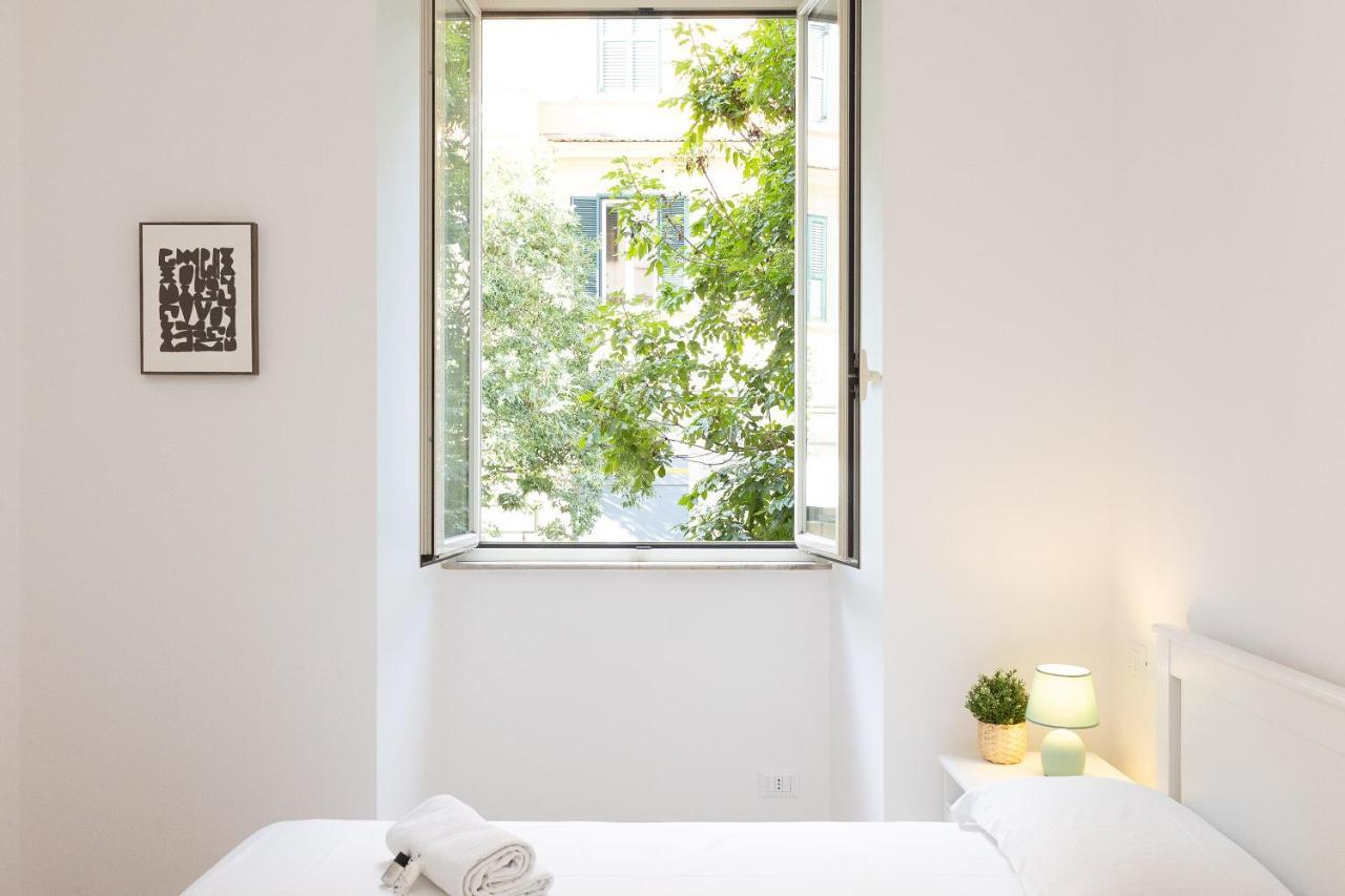 Faleria By In Apartment