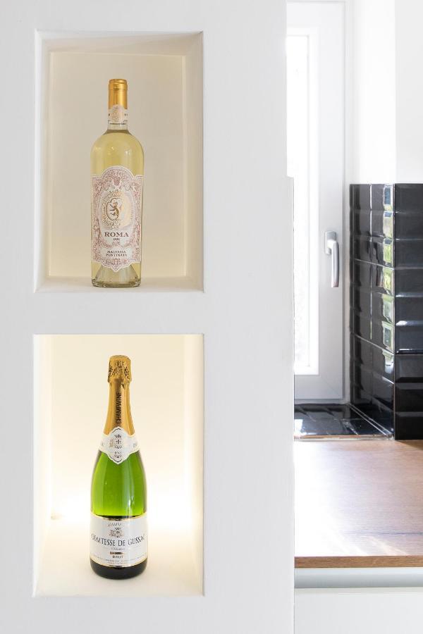 Elegant Statuario Apartment