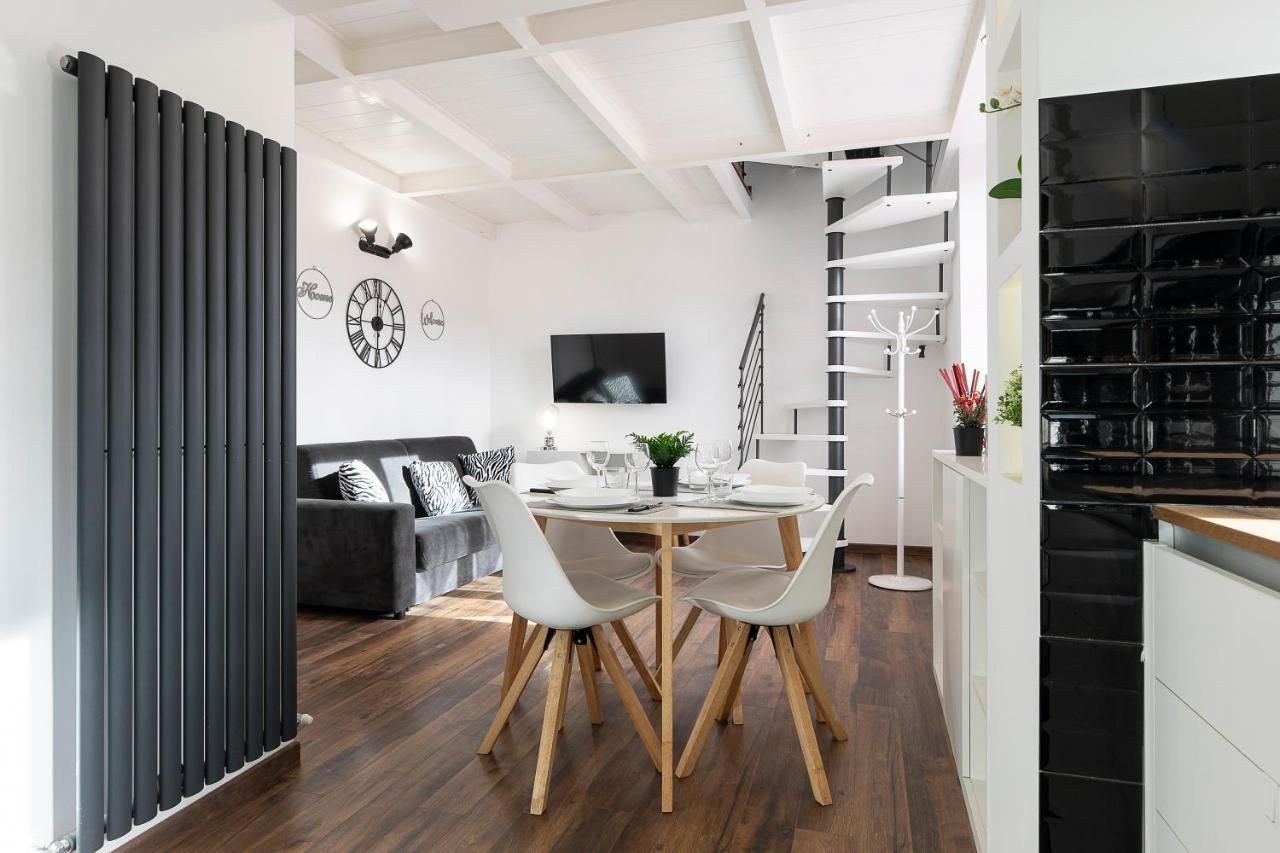 Elegant Statuario Apartment