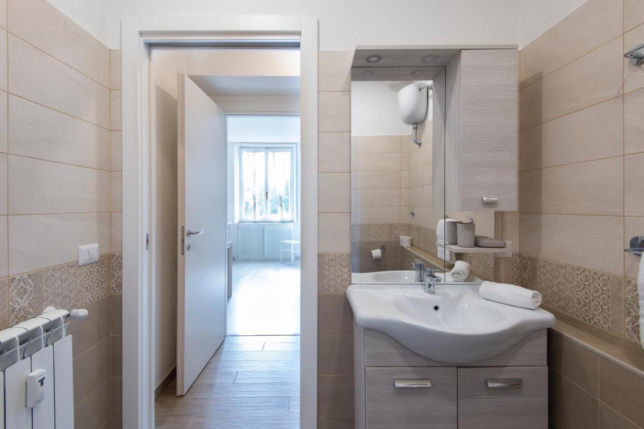 St. John 2br/2bth Roma