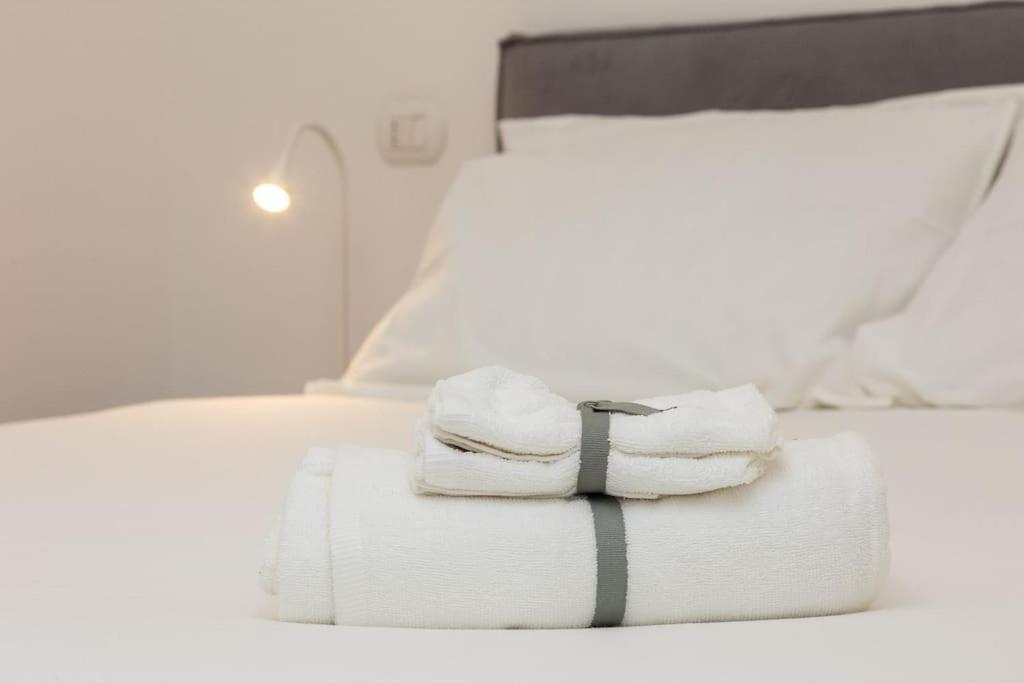 Elegant Near The Colosseum And Metro Apartamento *