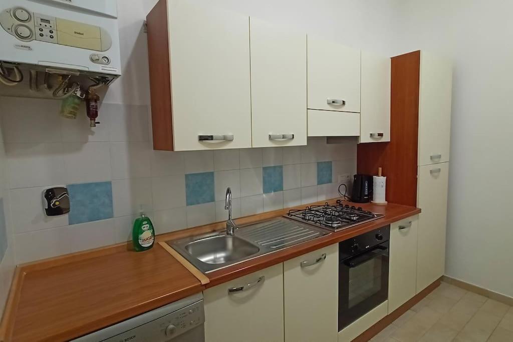 - Termini House * Roma