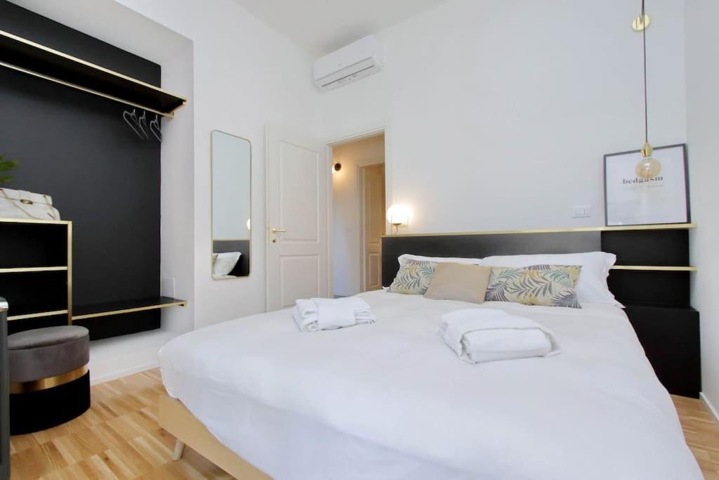 Ych Trilocale Finemente Arredato Vicino Metro Apartment Rom