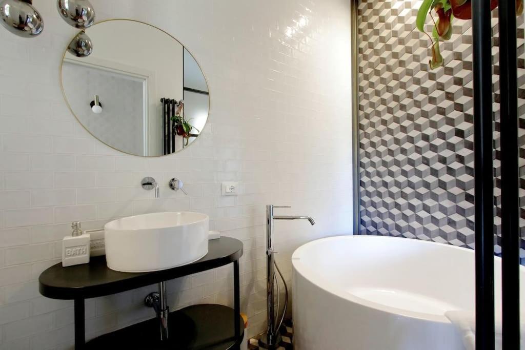 Apartamento Ych Trilocale Finemente Arredato Vicino Metro