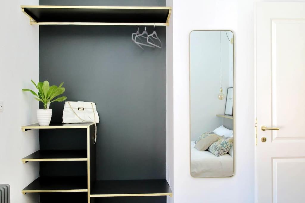 Apartment Ych Trilocale Finemente Arredato Vicino Metro Rom